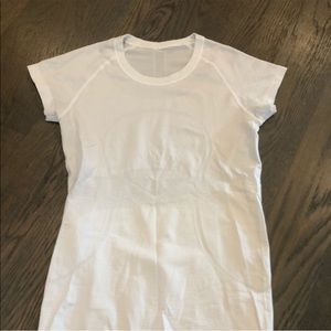 White Swiftly Tech Lulu shirt size 6